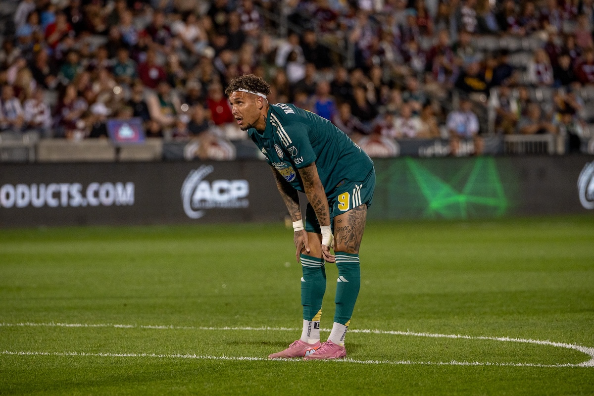 Rafael Navarro frustrated