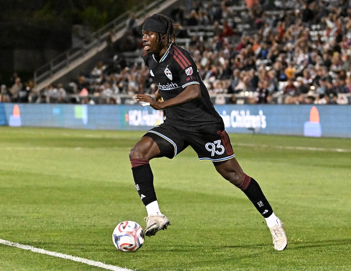 Georgi Minoungou debut