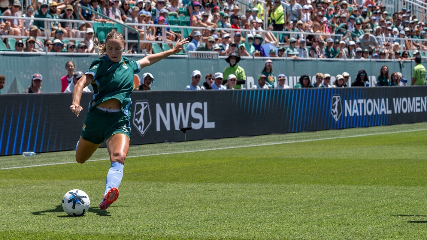 Denver Summit Lindsey Heaps Debut Centennial Stadium opener